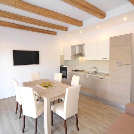 Residence Tanaunella Budoni Szoba fotó